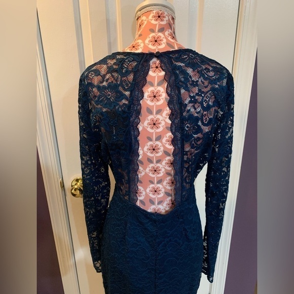 Vero Mods Lace Dress - Picture 4 of 5